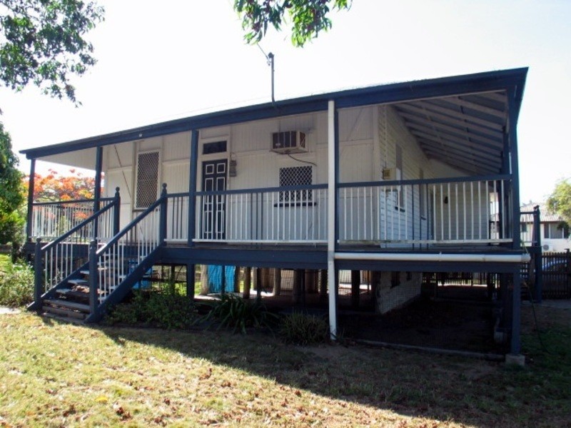 72 Livingstone Street, Bowen QLD 4805