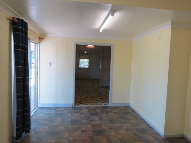 72 Livingstone Street, Bowen QLD 4805