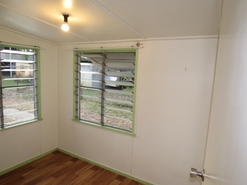 6 Webster Street, Bowen QLD 4805