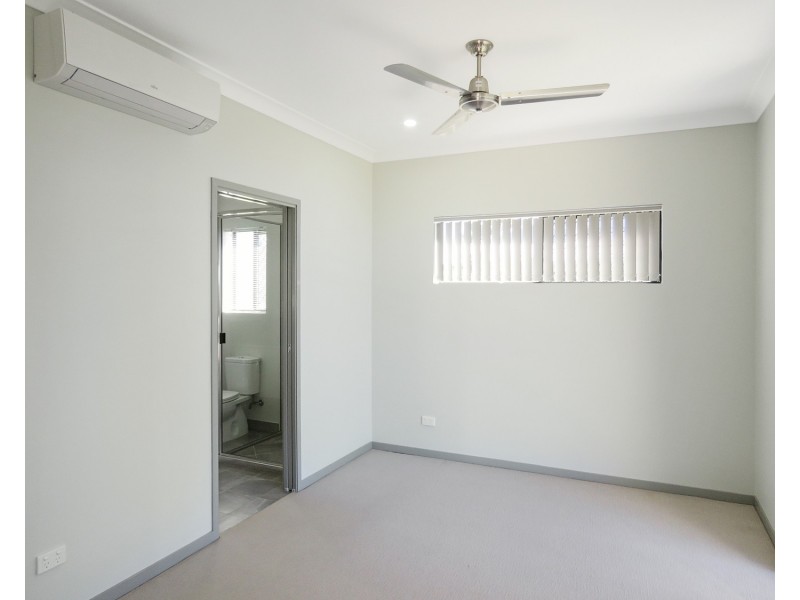 110 – 112 Ocean View Drive, Bowen QLD 4805