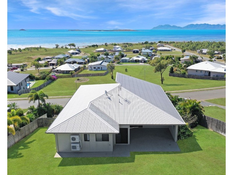 110 – 112 Ocean View Drive, Bowen QLD 4805