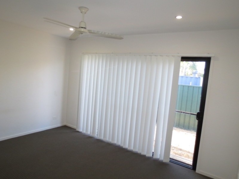 2/8 Gilbert Street, Bowen QLD 4805