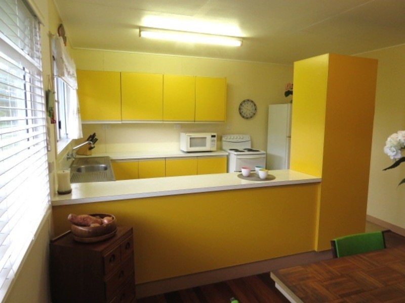 24 Thomas Street, Bowen QLD 4805