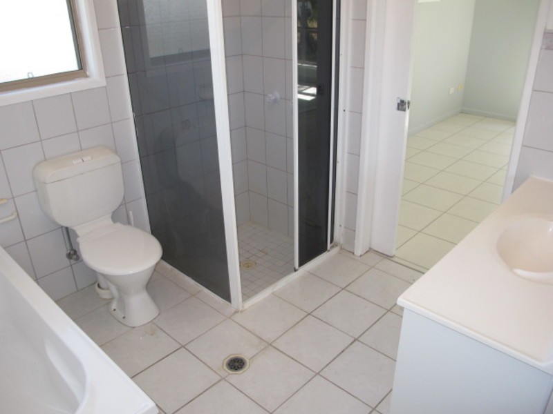 39 Coral Street, Bowen QLD 4805