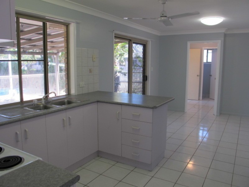 39 Coral Street, Bowen QLD 4805