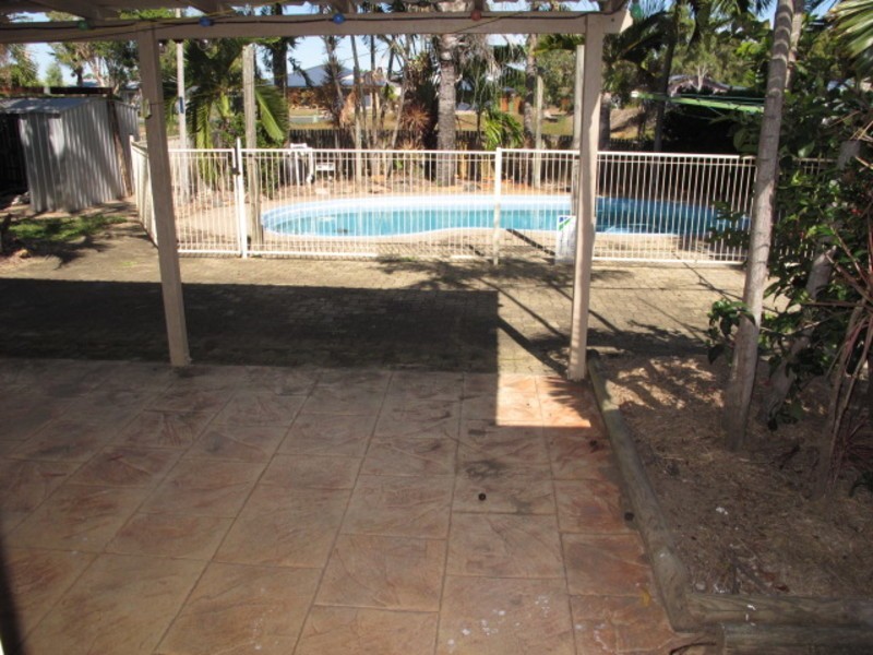 39 Coral Street, Bowen QLD 4805