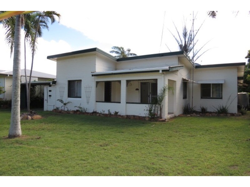 19 Golf Links Road, Bowen QLD 4805