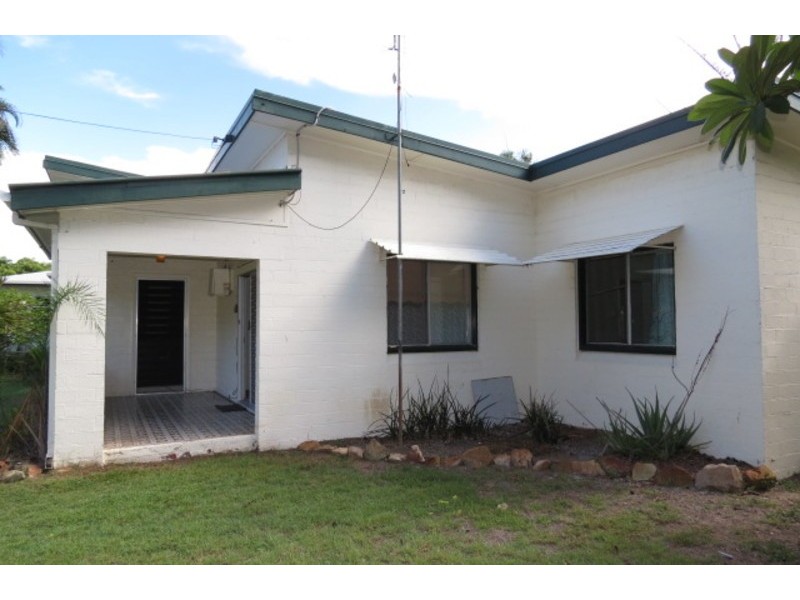 19 Golf Links Road, Bowen QLD 4805