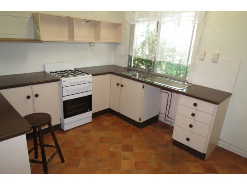 19 Golf Links Road, Bowen QLD 4805