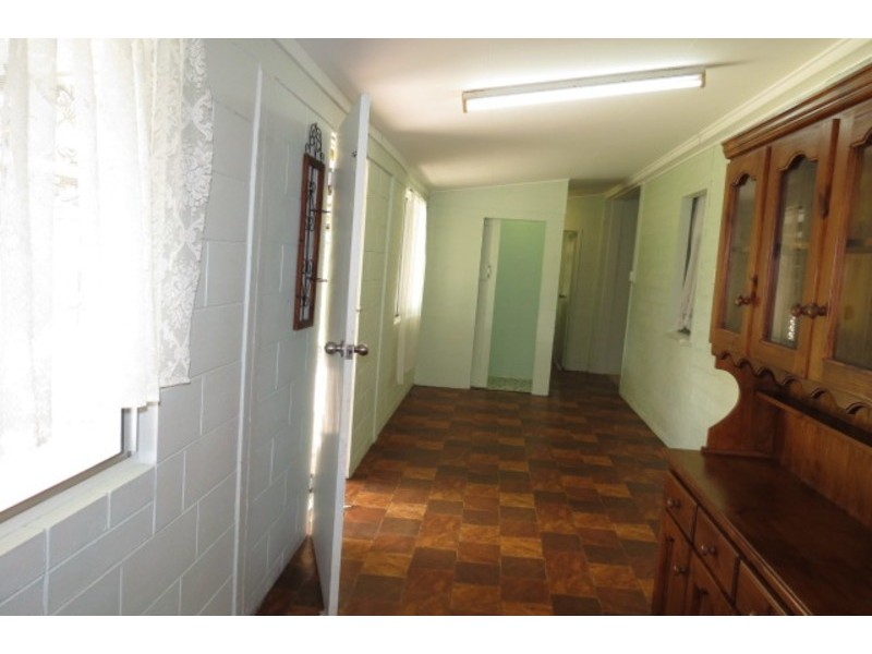 19 Golf Links Road, Bowen QLD 4805