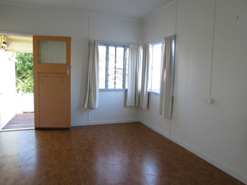 7 Russell Street, Bowen QLD 4805