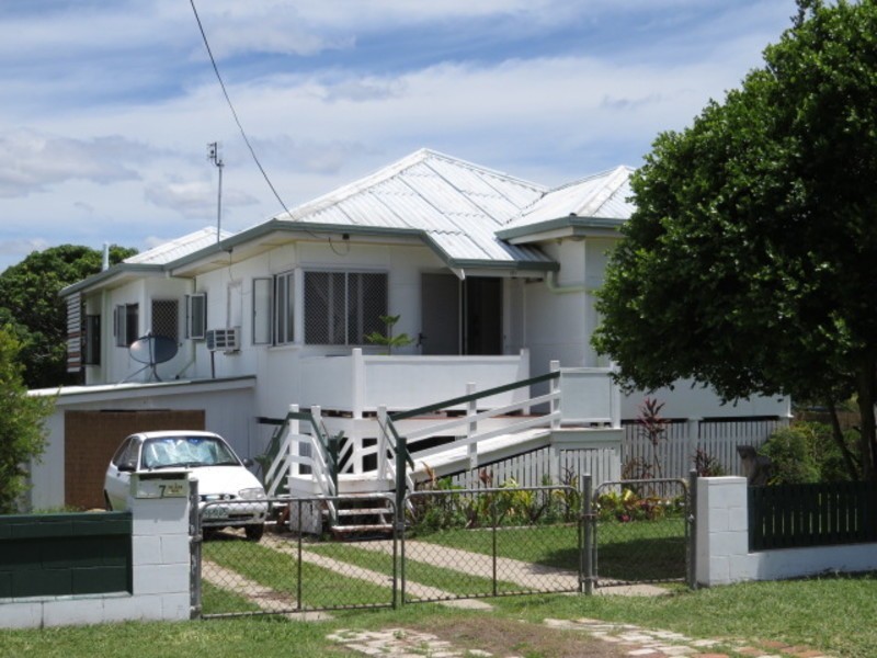 7 Russell Street, Bowen QLD 4805