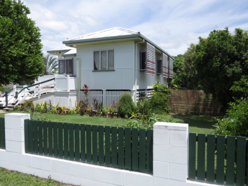 7 Russell Street, Bowen QLD 4805