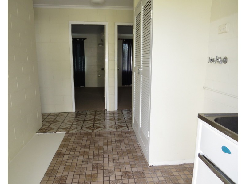 7 Queens Road, Bowen QLD 4805