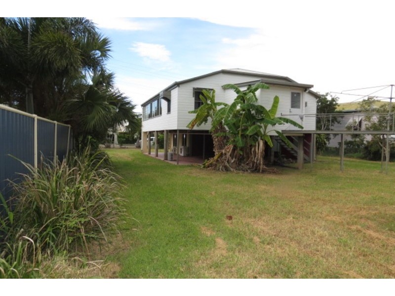 65 Murroona Street, Bowen QLD 4805
