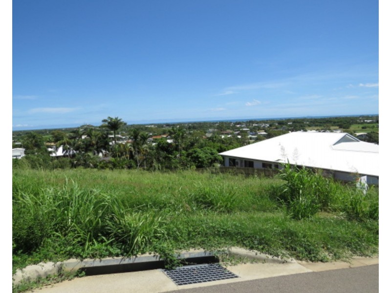 16 Tynwald Avenue, Bowen QLD 4805