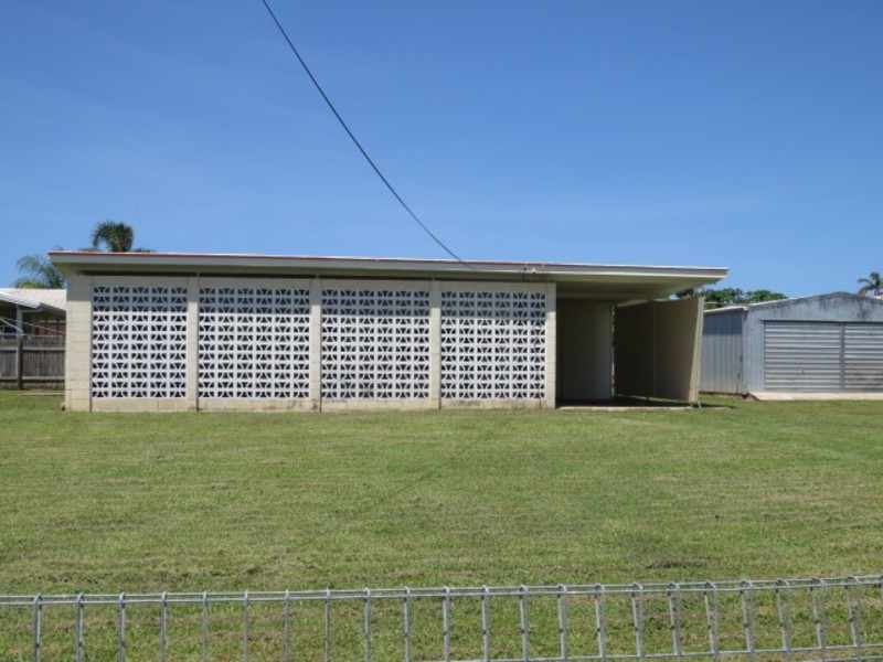 22 Gloucester Street, Bowen QLD 4805