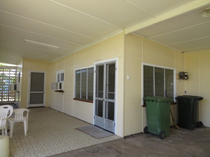 22 Gloucester Street, Bowen QLD 4805