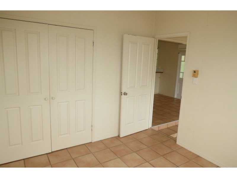 85 Williams Street, Bowen QLD 4805