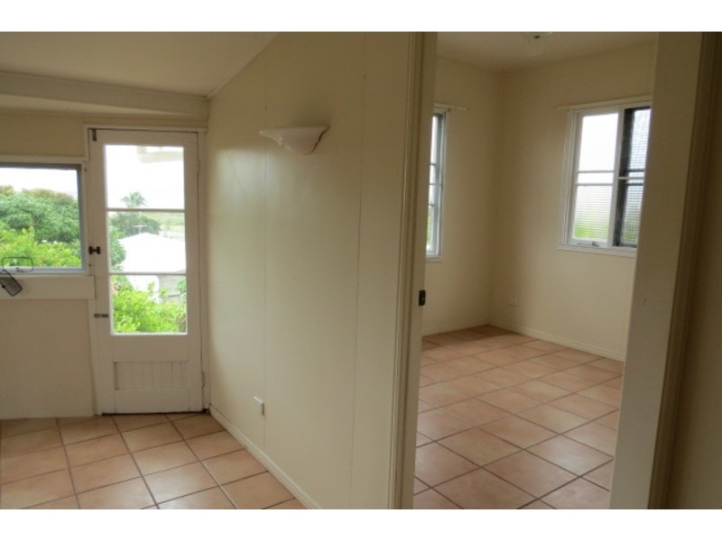 85 Williams Street, Bowen QLD 4805