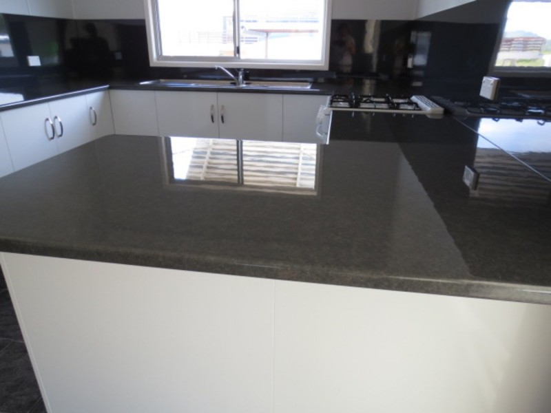 100 Dalrymple Street, Bowen QLD 4805