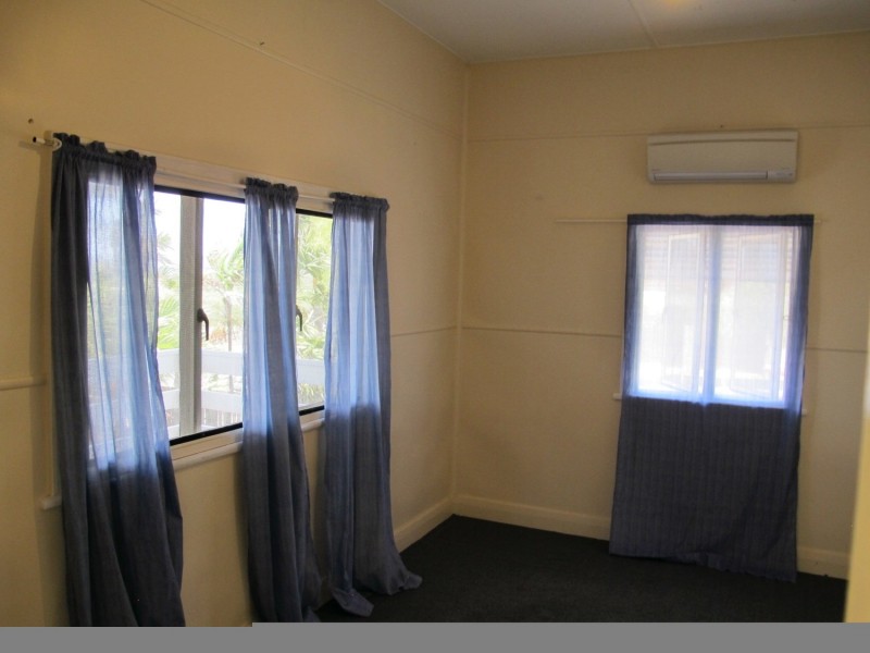 100 Dalrymple Street, Bowen QLD 4805