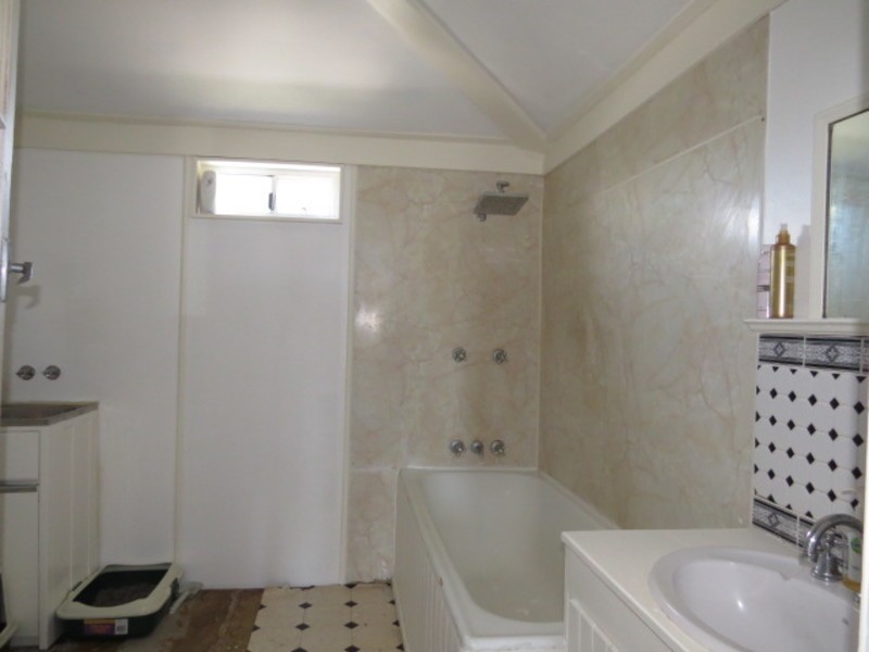 19393 Bruce Highway, Bowen QLD 4805