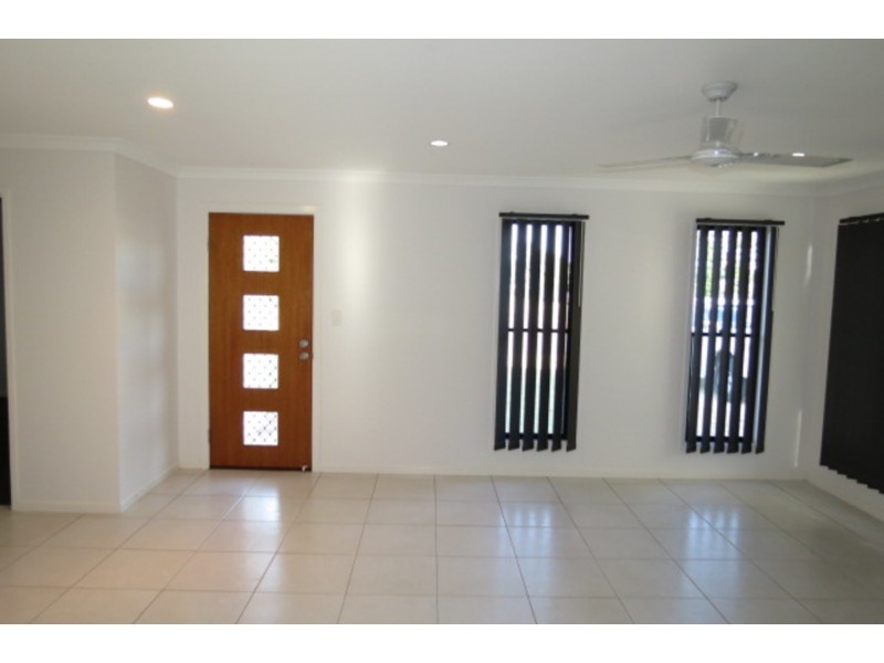 36 Crofton Street, Bowen QLD 4805