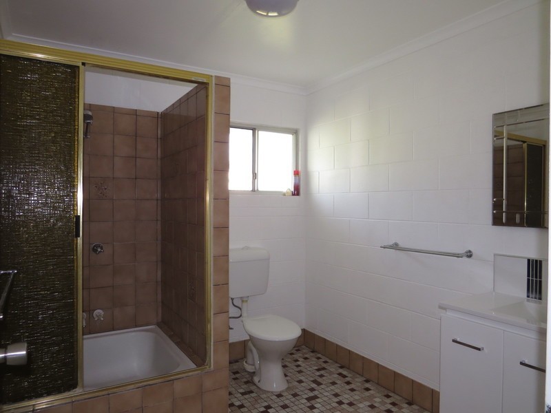 7  Queens Road, Bowen QLD 4805