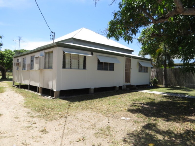 10 Johnston Street, Bowen QLD 4805