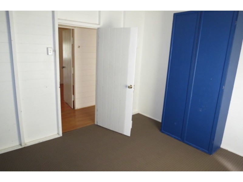 10 Johnston Street, Bowen QLD 4805