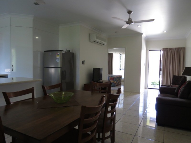 8/11 Kennedy Street, Bowen QLD 4805