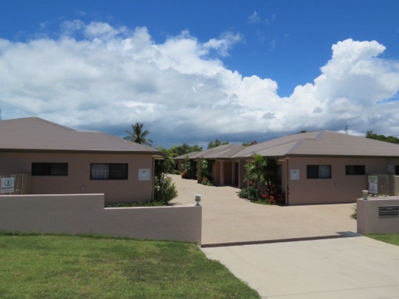 8/11 Kennedy Street, Bowen QLD 4805