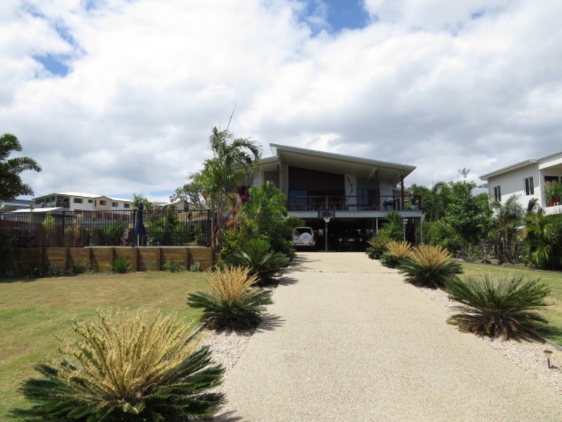 31 Marine Parade, Bowen QLD 4805