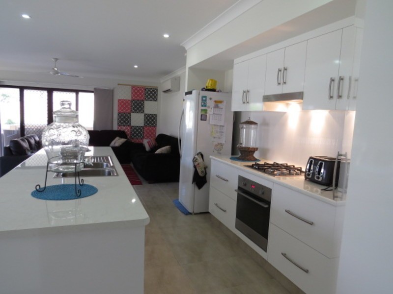 3 Links Road, Bowen QLD 4805