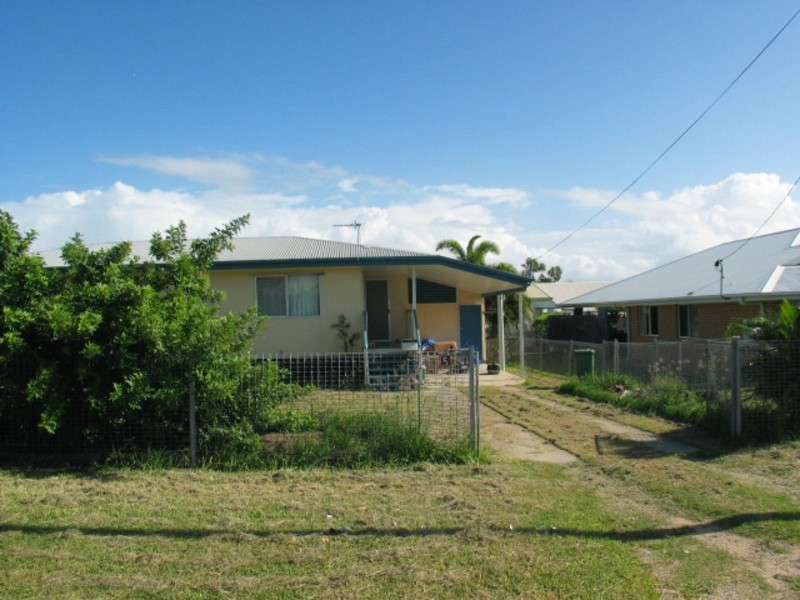 5 Rodney Street, Bowen QLD 4805
