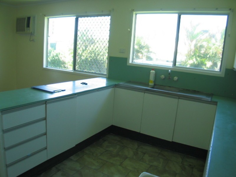 5 Rodney Street, Bowen QLD 4805