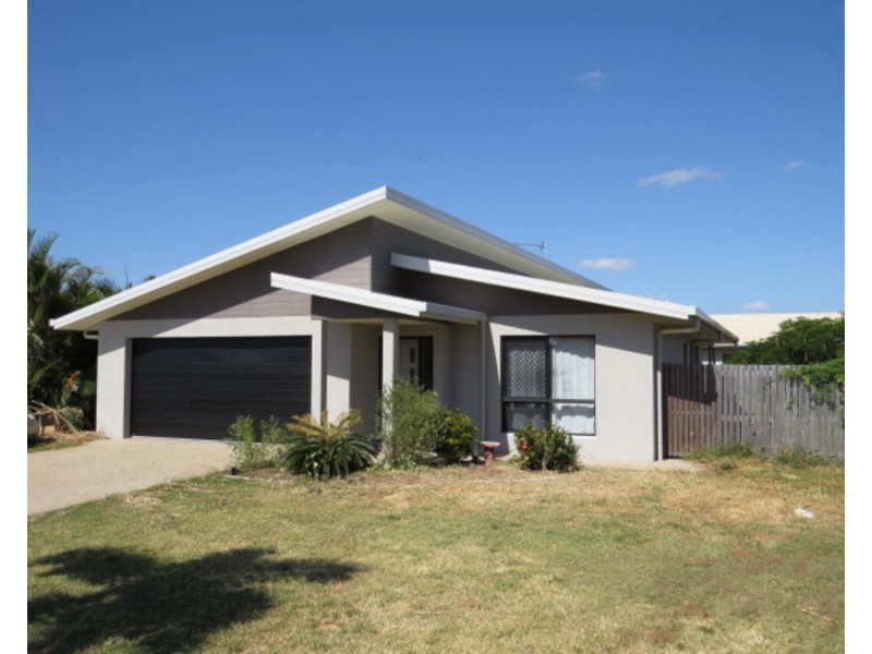 5 Lucinda Place, Bowen QLD 4805