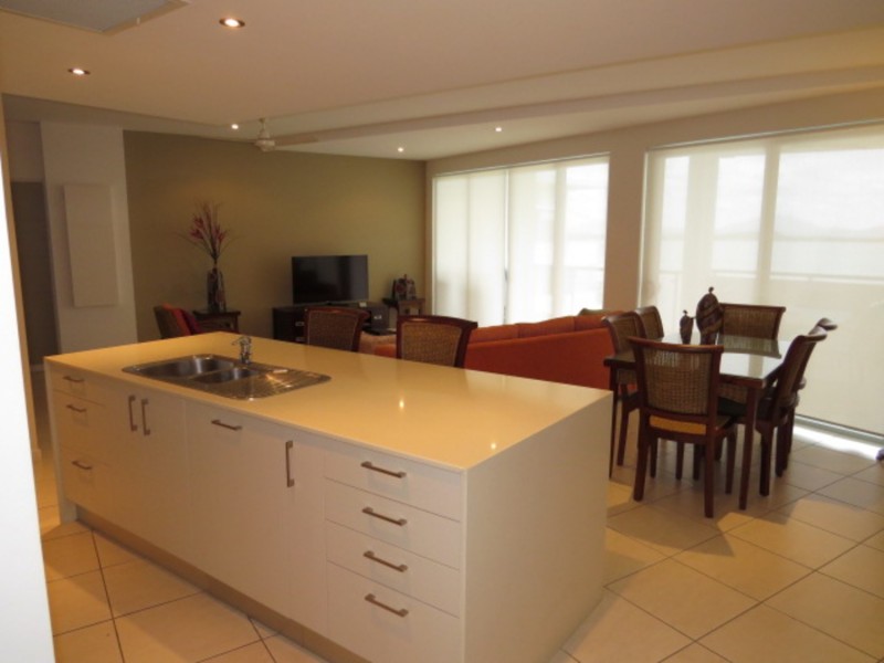 30/2b Horseshoe Bay Road, Bowen QLD 4805