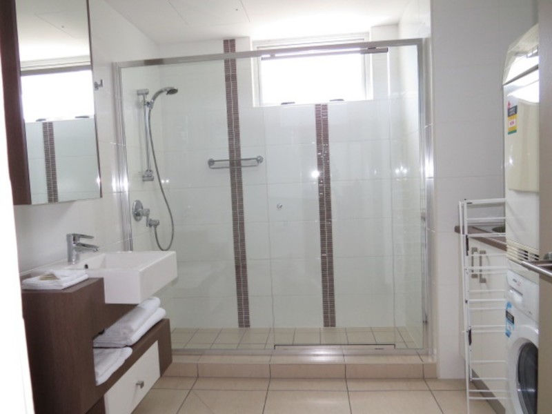 30/2b Horseshoe Bay Road, Bowen QLD 4805