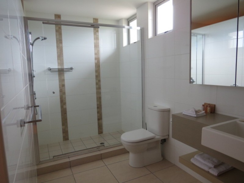 30/2b Horseshoe Bay Road, Bowen QLD 4805