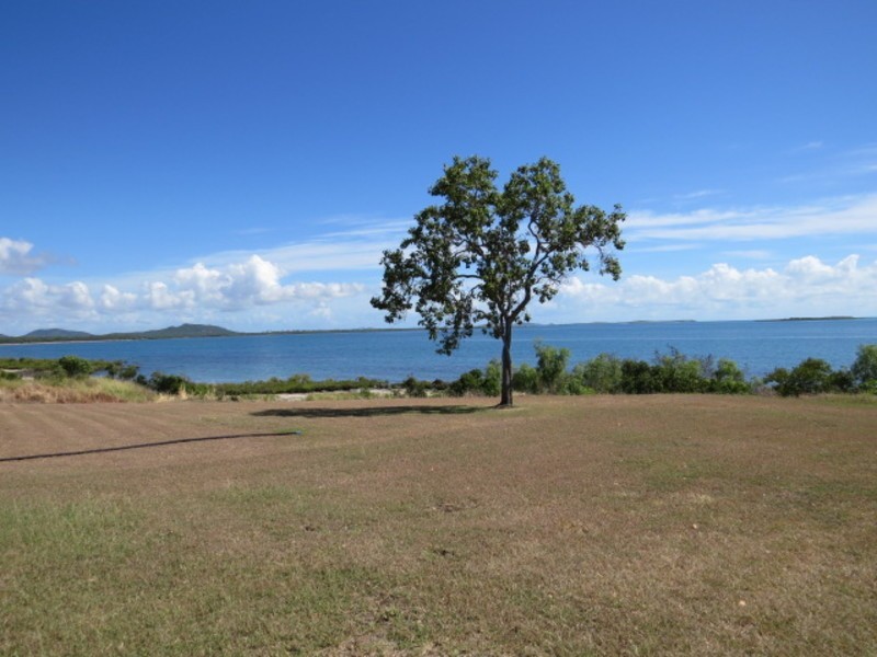 72 Whyte Avenue, Bowen QLD 4805