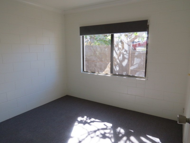 4/10 Poinciana Drive, Bowen QLD 4805