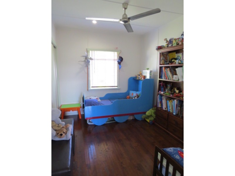 50 Gregory Street, Bowen QLD 4805