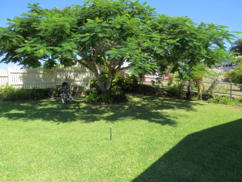 50 Gregory Street, Bowen QLD 4805