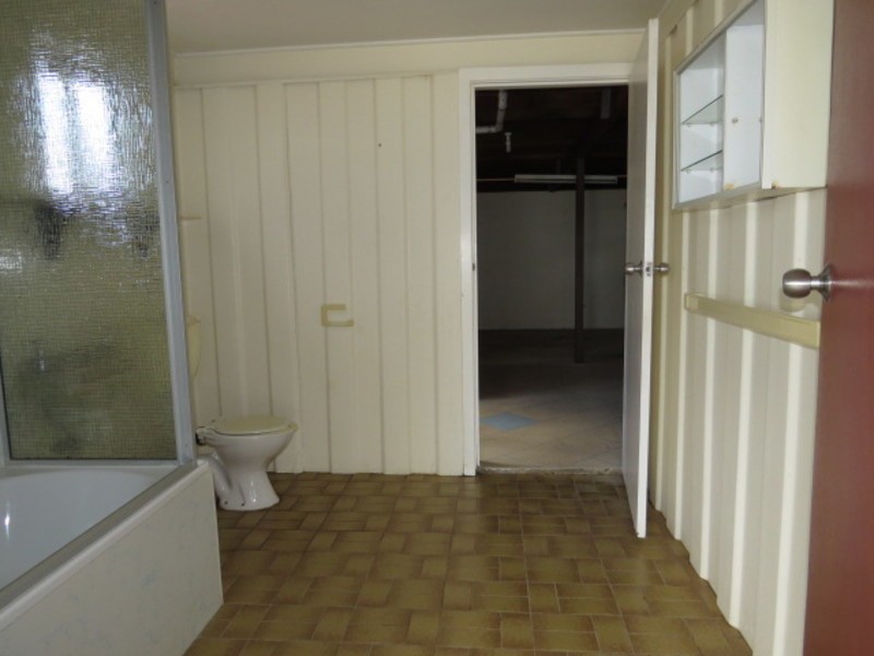 37 Walker Street, Collinsville QLD 4804