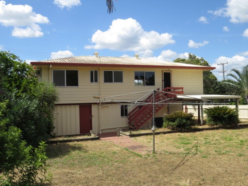 37 Walker Street, Collinsville QLD 4804