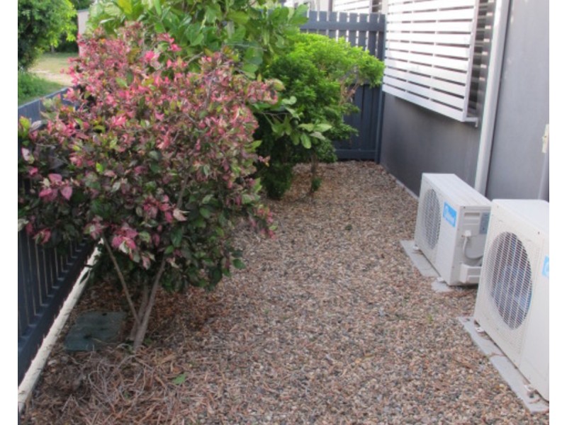 16 Williams Street, Bowen QLD 4805