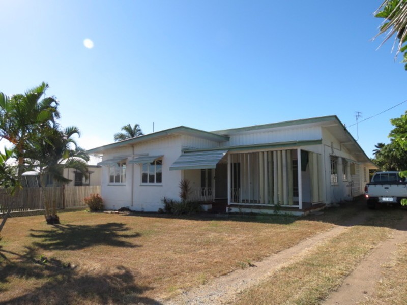25a Livingstone Street, Bowen QLD 4805