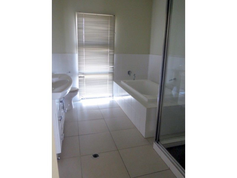 13 Sunshine Court, Bowen QLD 4805